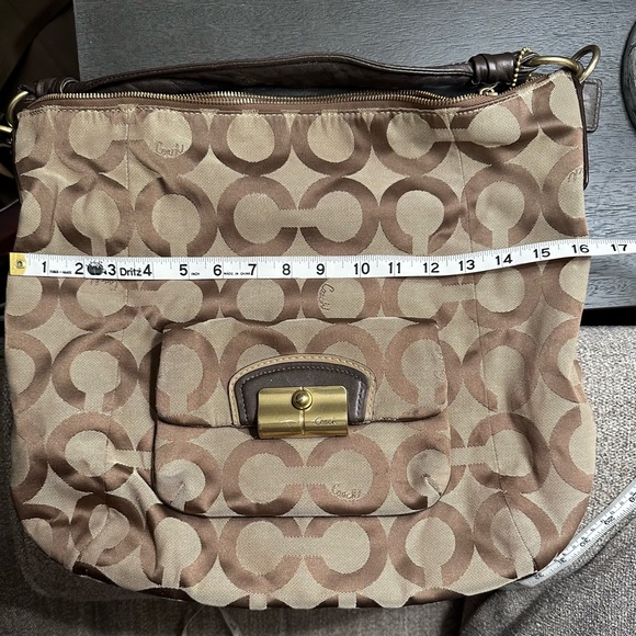Coach signature jacquard slouch shoulder bag - Picture 3 of 6